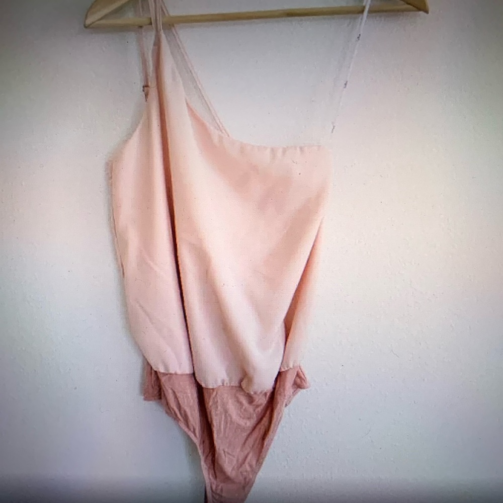 Lulus one shoulder bodysuit
